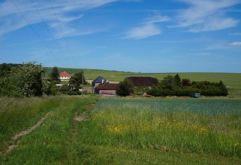 민박 La Grille Fleurie, Chambres D Hôte Chez L Habitant