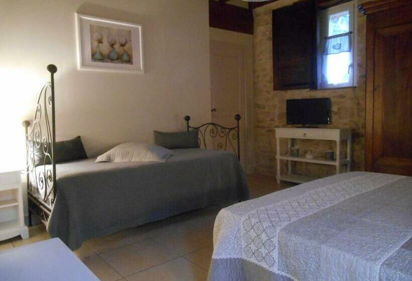 مبيت وإفطار Les Chambres D Hôtes Du Rouyre