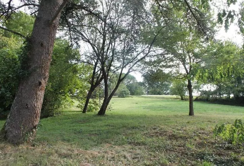 Aamiaismajoitus (B&B) Les Chambres D Hôtes Du Rouyre