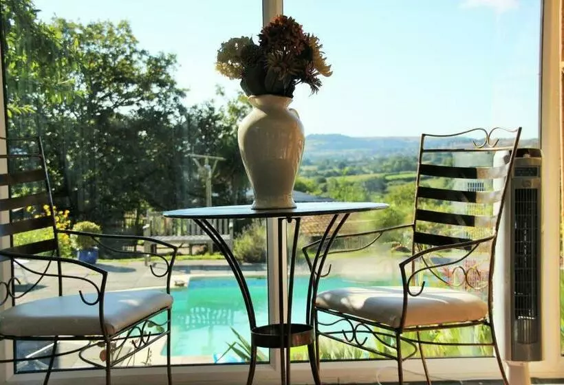 Aamiaismajoitus (B&B) Watchcombe House