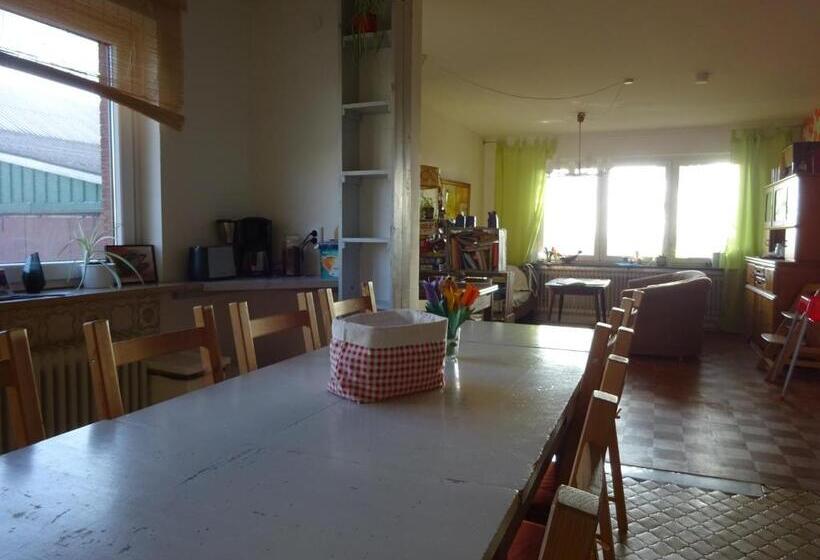 Peanuts Hostel & Meer