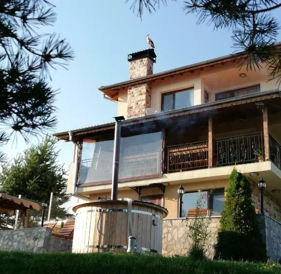 Majatalo Divna Guest House