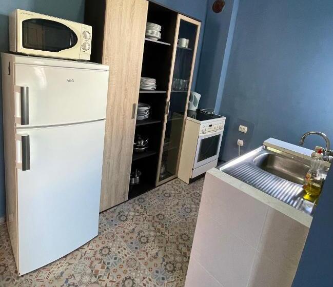 پانسیون Jackie House Varna