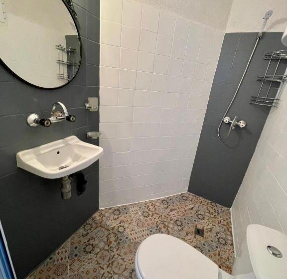 پانسیون Jackie House Varna