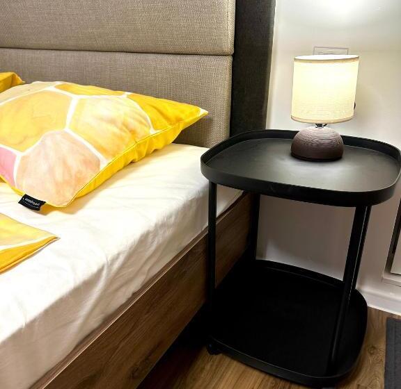 پانسیون Jackie House Varna