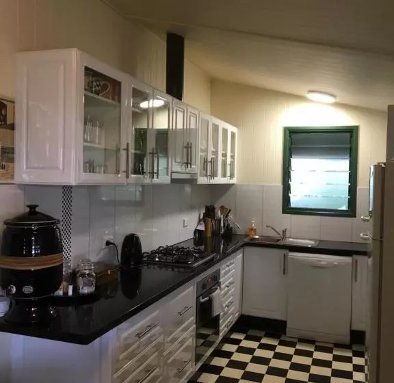 Majatalo Pitstop Lodge Guesthouse B&b