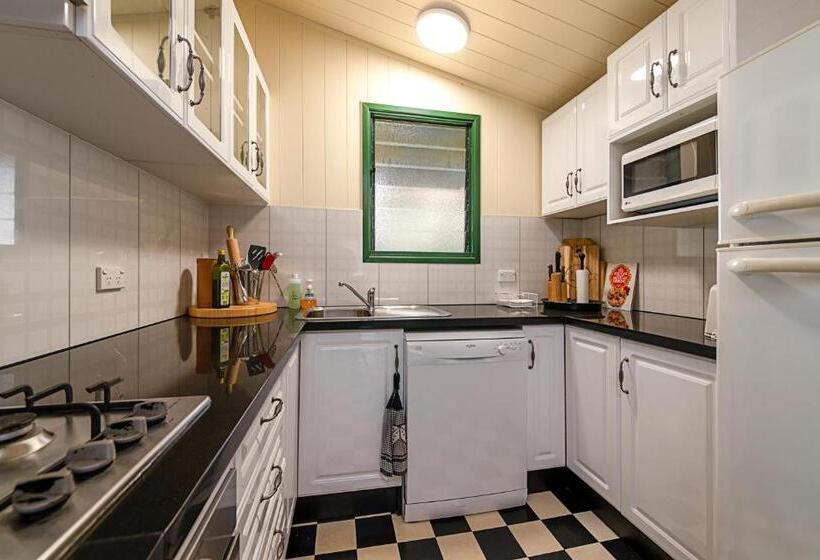 펜션 Pitstop Lodge Guesthouse B&b