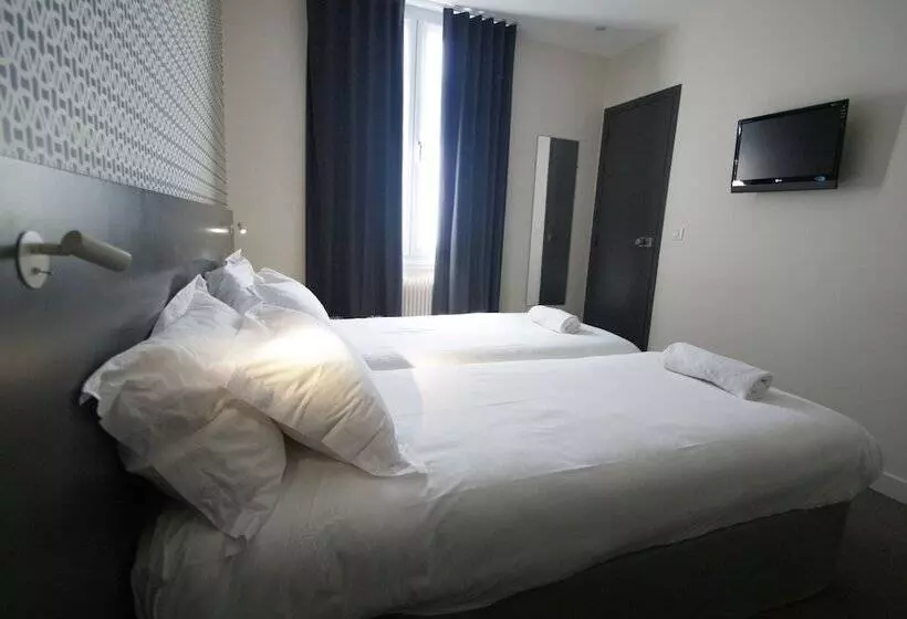 בית מלון כפרי Parici Hôtel Boulogne Billancourt