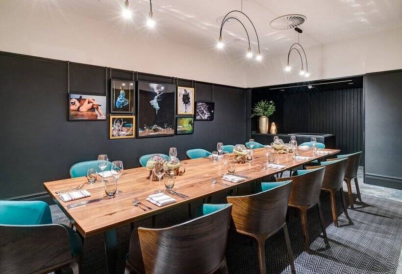 Otel Apex Temple Court