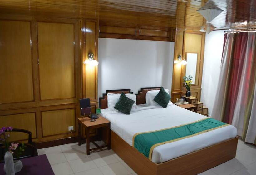 ホテル Central Hill Resort Gangtok