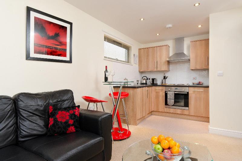 فندق Cotham Lawn Apartments