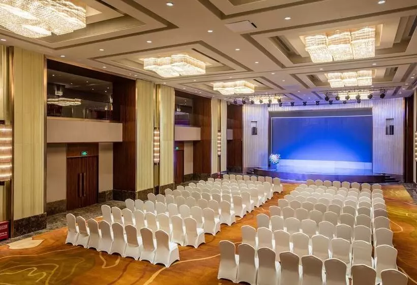 هتل Crowne Plaza Kunming City Centre By Ihg