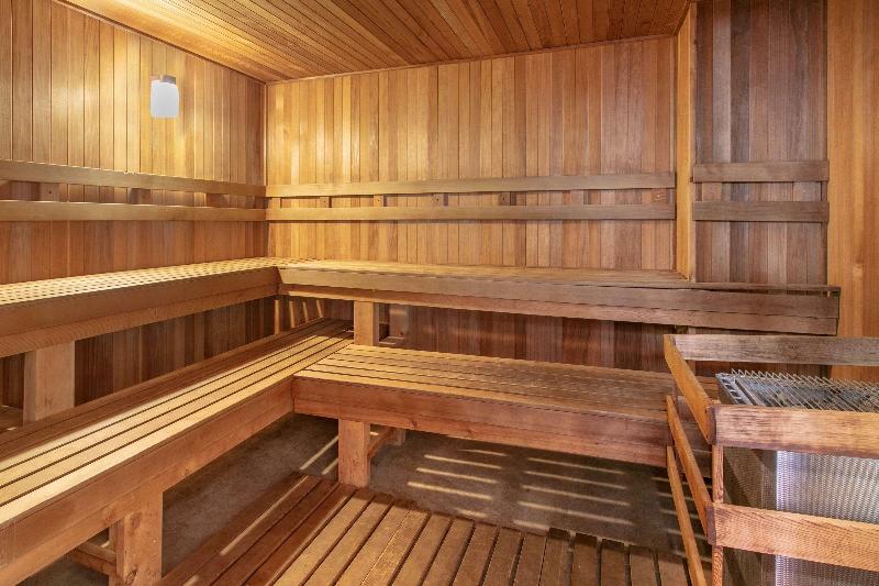 בית מלון כפרי Days Inn By Wyndham Tulsa Central