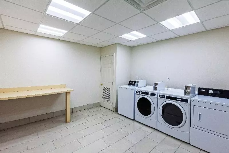 Holiday Inn Express Hotel And Suites Jenks, An Ihg