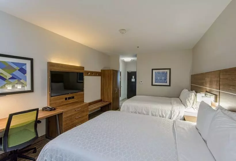 Отель Holiday Inn Express & Suites Corpus Christi, An Ihg