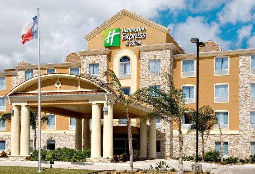 Отель Holiday Inn Express & Suites Corpus Christi, An Ihg