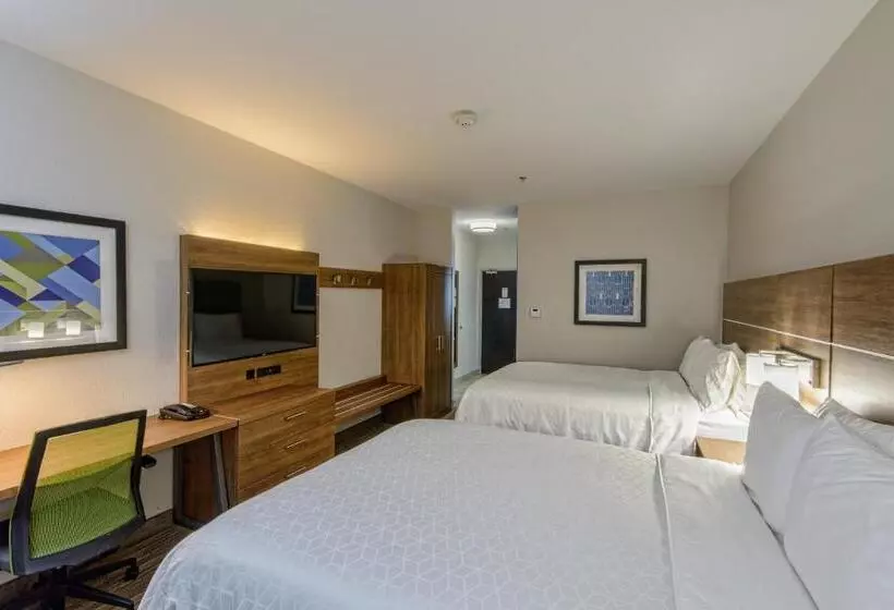 Отель Holiday Inn Express & Suites Corpus Christi, An Ihg