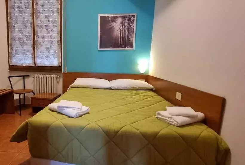 ホテル Indicatore