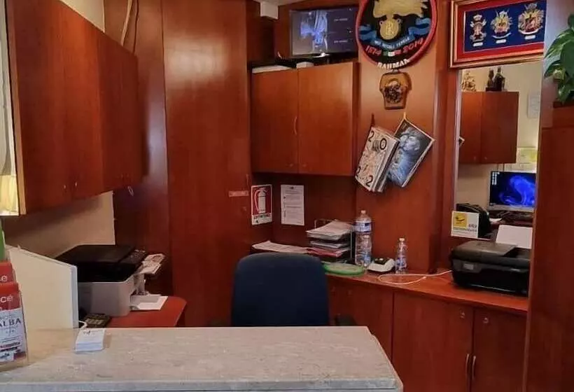 ホテル Indicatore