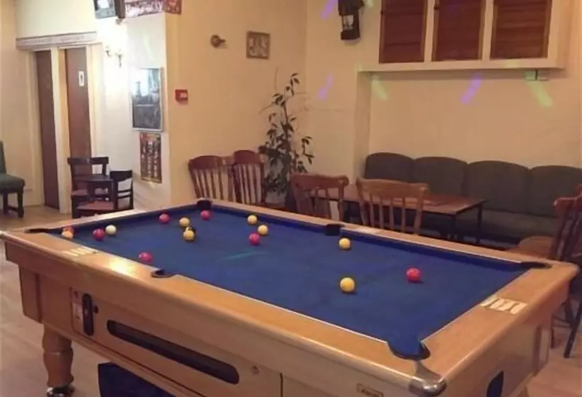 Отель Jesmond International