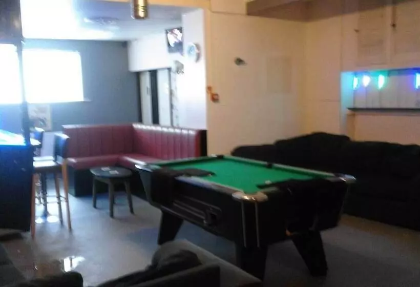 Отель Jesmond International