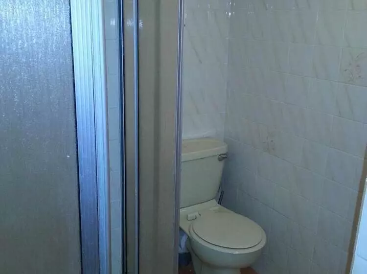 Отель Jesmond International