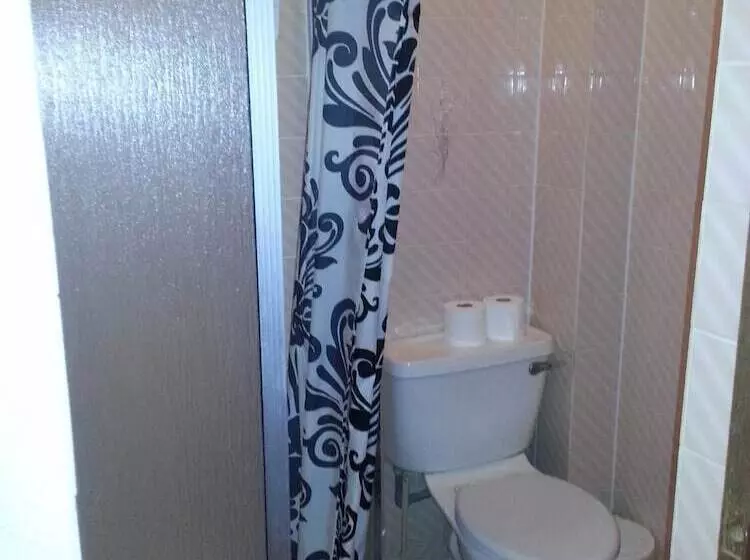 Отель Jesmond International