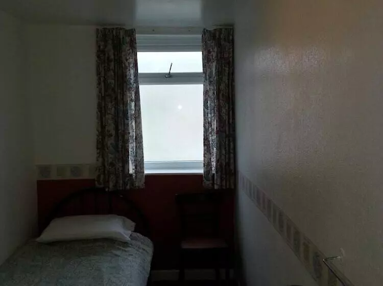 Отель Jesmond International