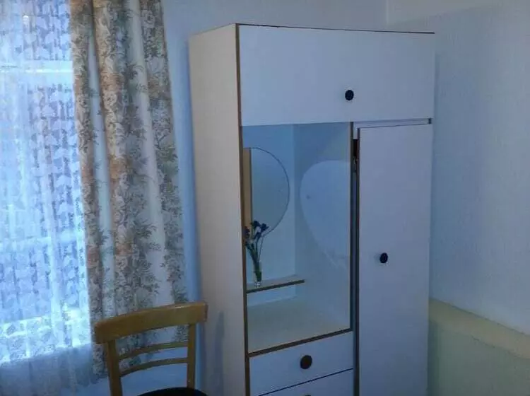 Отель Jesmond International