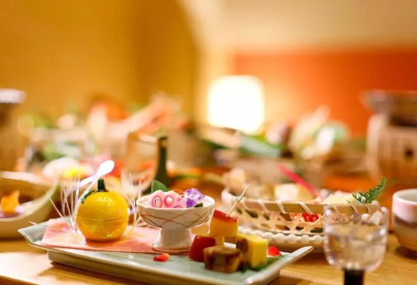 בית מלון כפרי Kawaguchiya Kinosaki Riverside