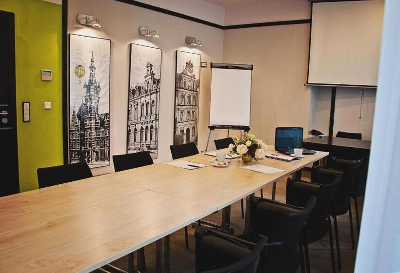 בית מלון כפרי Pod Lwem