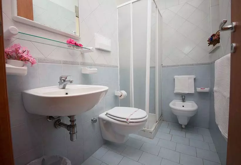 酒店 Rivazzurra Club Residence Village