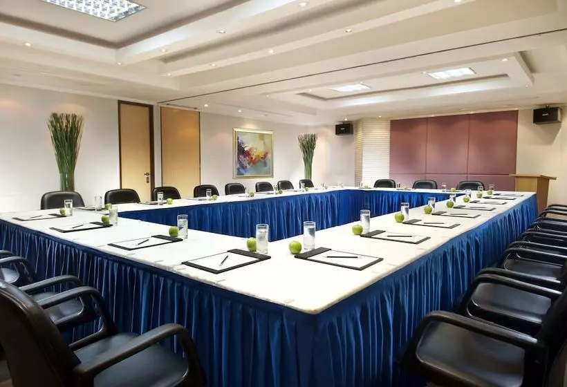 فندق Somerset International Building Tianjin