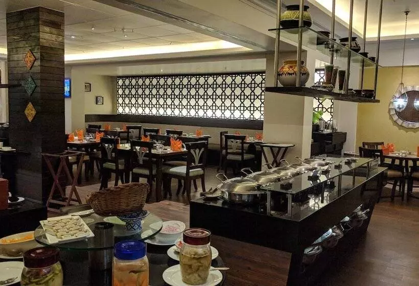 The Gateway Hotel Beach Road, Calicut