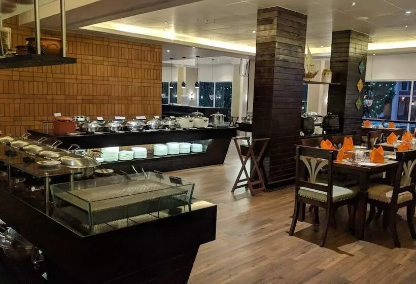 The Gateway Hotel Beach Road, Calicut