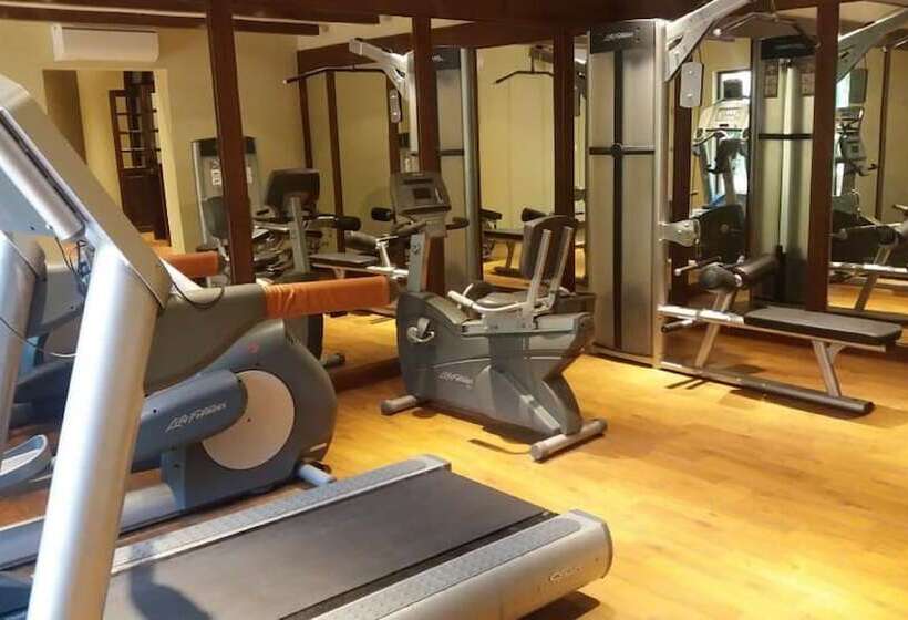 The Gateway Hotel Beach Road, Calicut