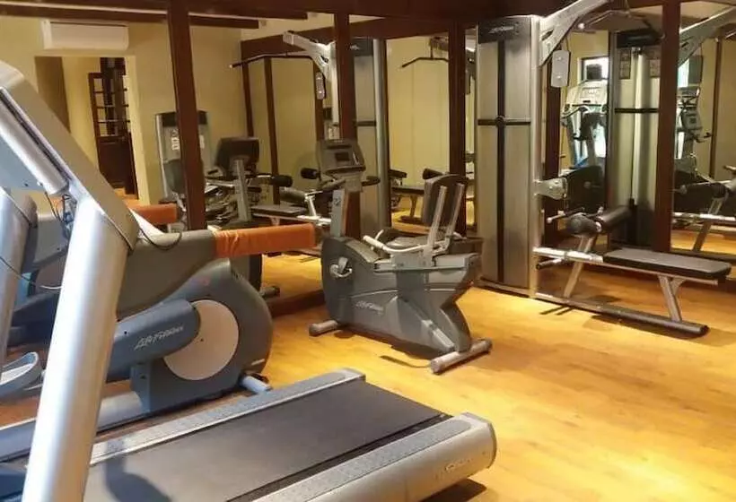 The Gateway Hotel Beach Road, Calicut