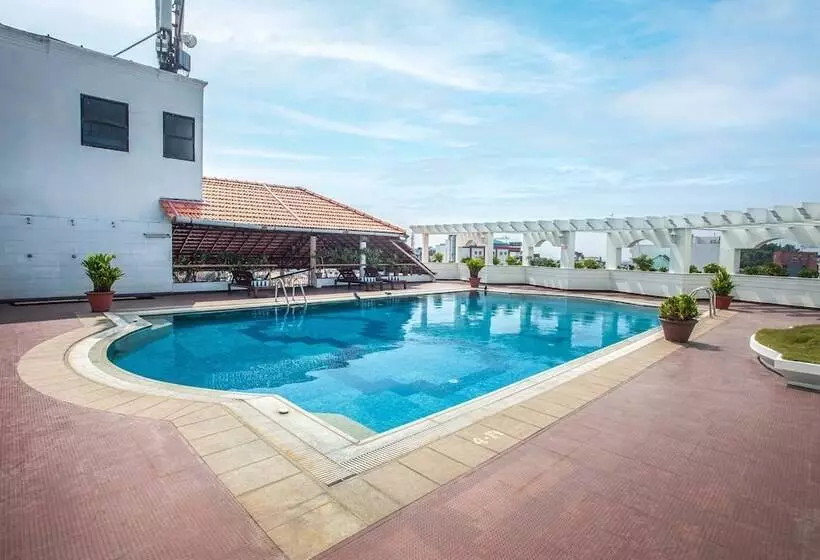 Hotelli Residency Tower