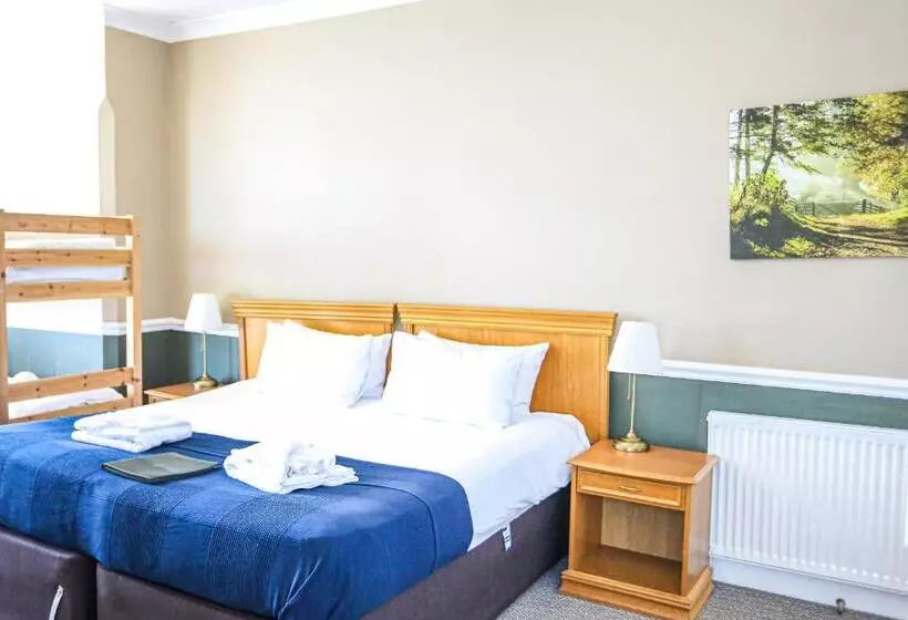 בית מלון כפרי The Wellington