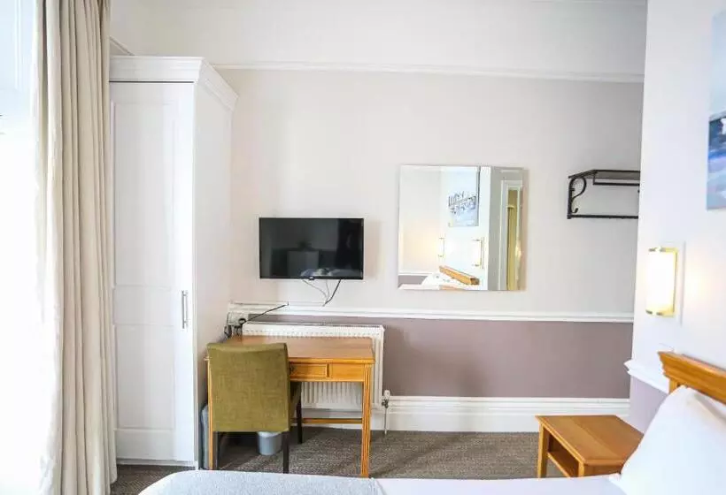 בית מלון כפרי The Wellington