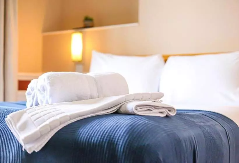 בית מלון כפרי The Wellington