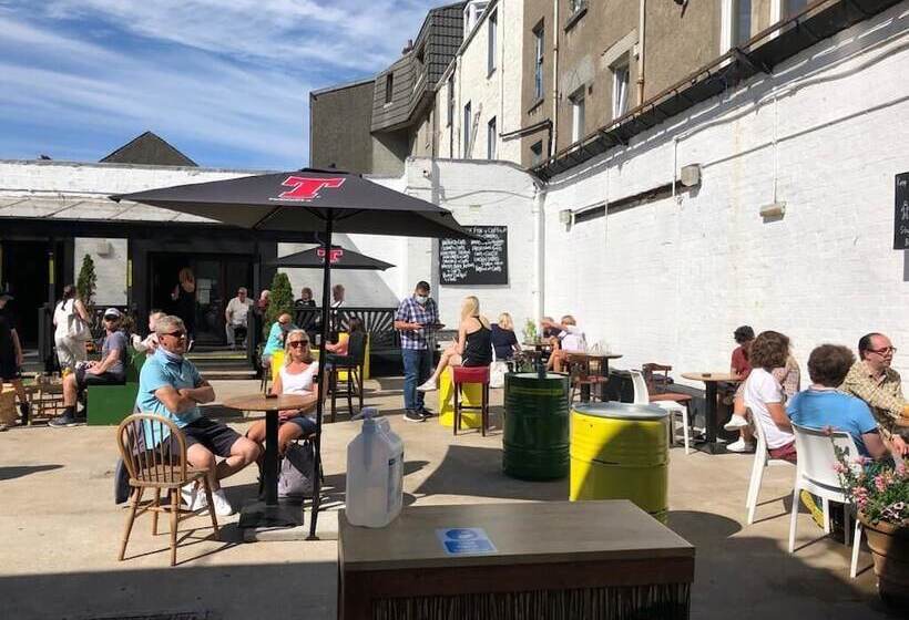 Hotel The Whisky Vaults