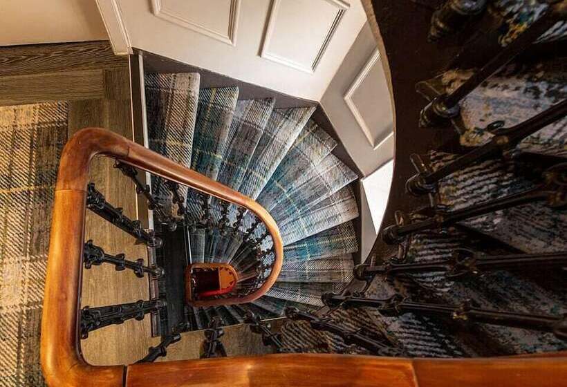 Hotel The Whisky Vaults