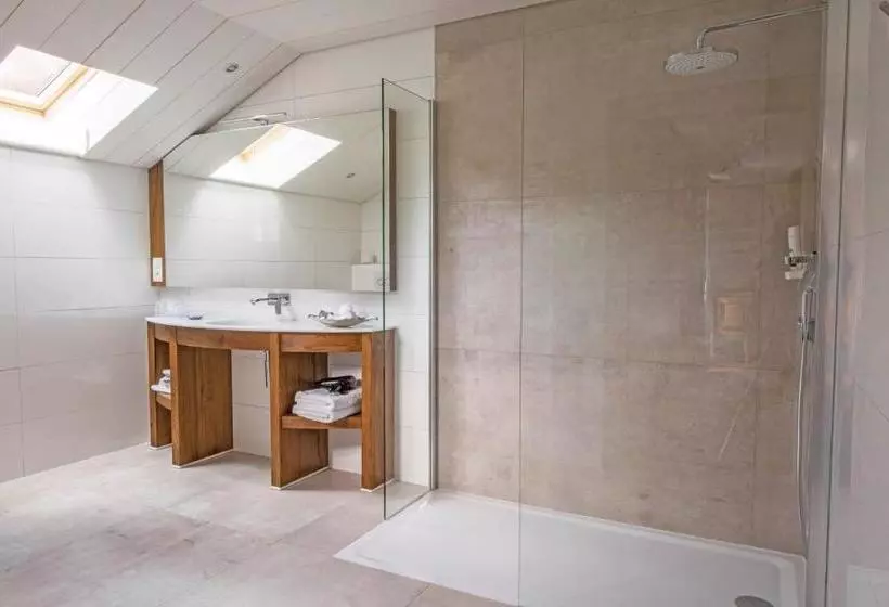 هتل Villa Cécile