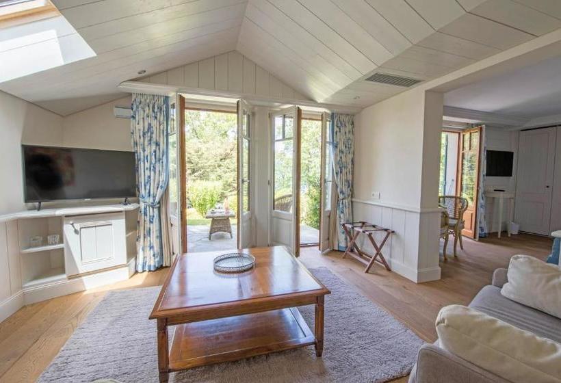 هتل Villa Cécile