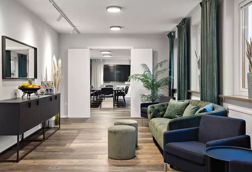 Palm Tree Hotel, Best Western Signature Collection