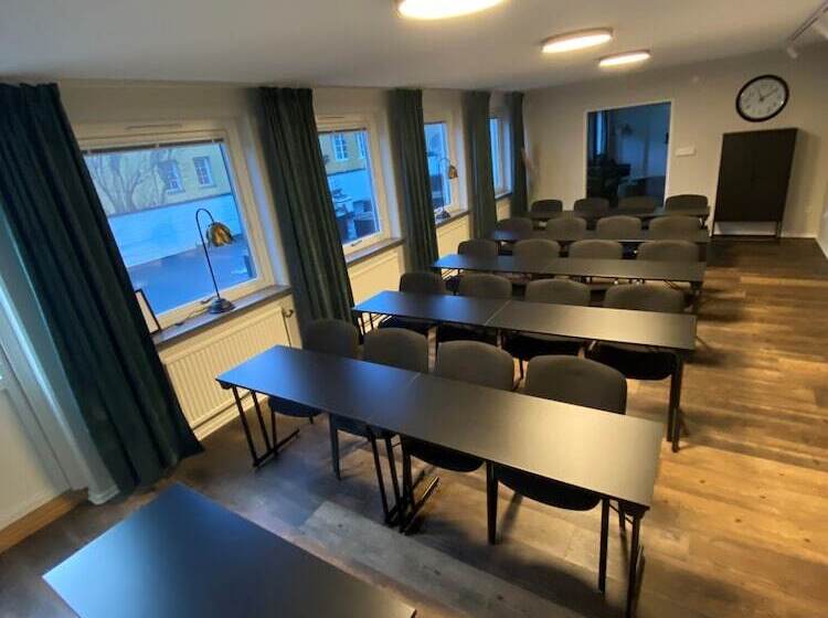 Palm Tree Hotel, Best Western Signature Collection