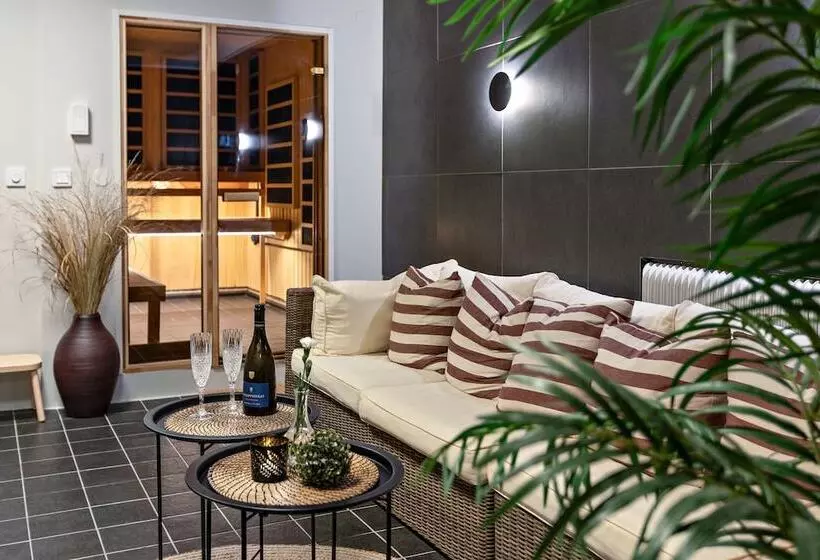 Palm Tree Hotel, Best Western Signature Collection