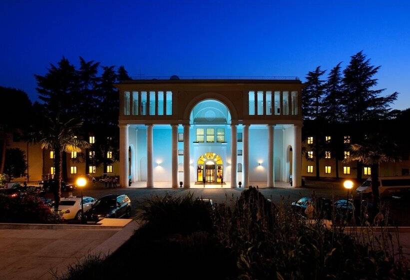 Rodina Grand Hotel And Spa