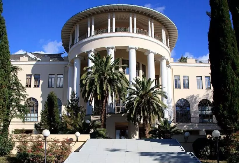 Rodina Grand Hotel And Spa